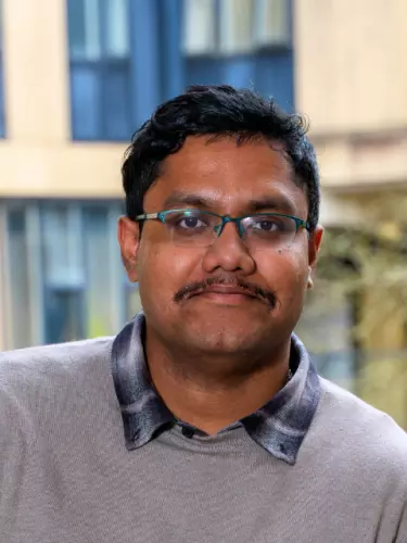 Dr Aniruddha Nag