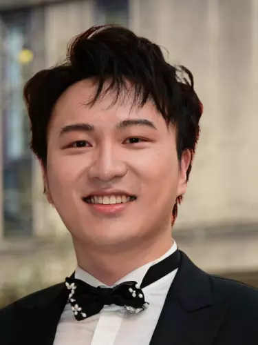Guofan Xu